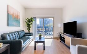 3Br Modern Downtown Apartment With Gym & Office